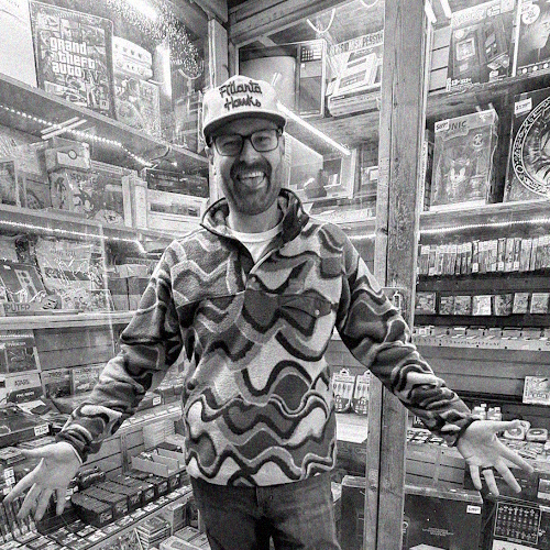 Will, founder of NOSTOS