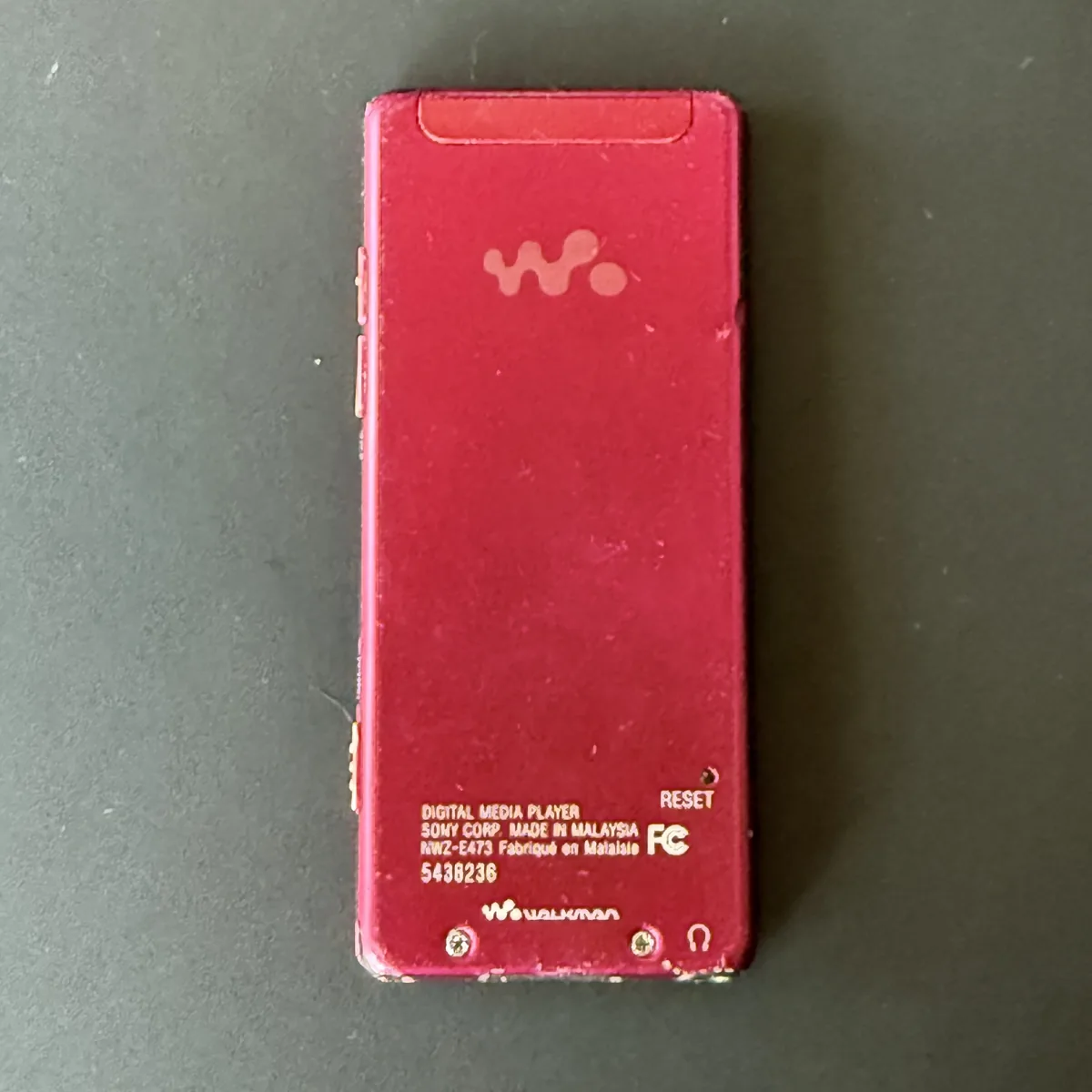 Sony Walkman NWZ-E Series - Red - Very Good - NOSTOS Duluth GA - view 2