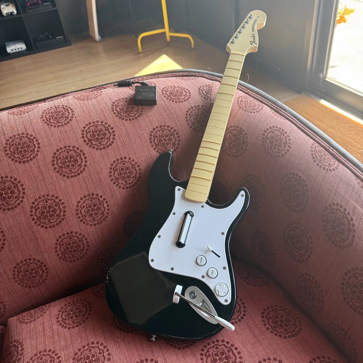 Rock Band 4 Wireless Fender Stratocaster Guitar Controller - PlayStation 4 - Loose - NOSTOS Duluth GA