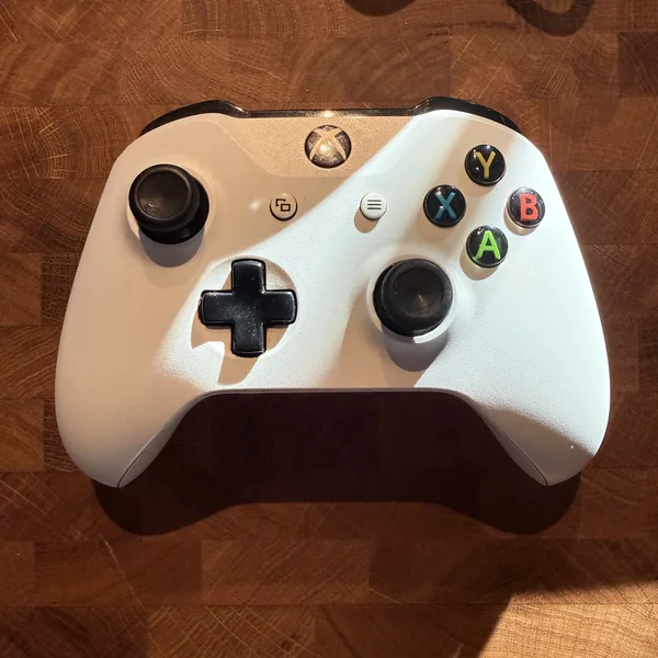 Xbox One Wireless Controller (White) - Xbox One - Loose - NOSTOS Duluth GA