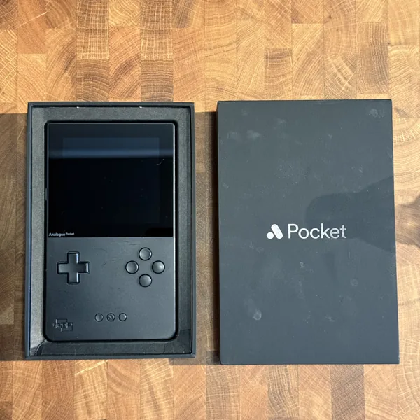 Analogue Pocket (Black) - Game Boy - CIB (Complete In Box) - NOSTOS Duluth GA