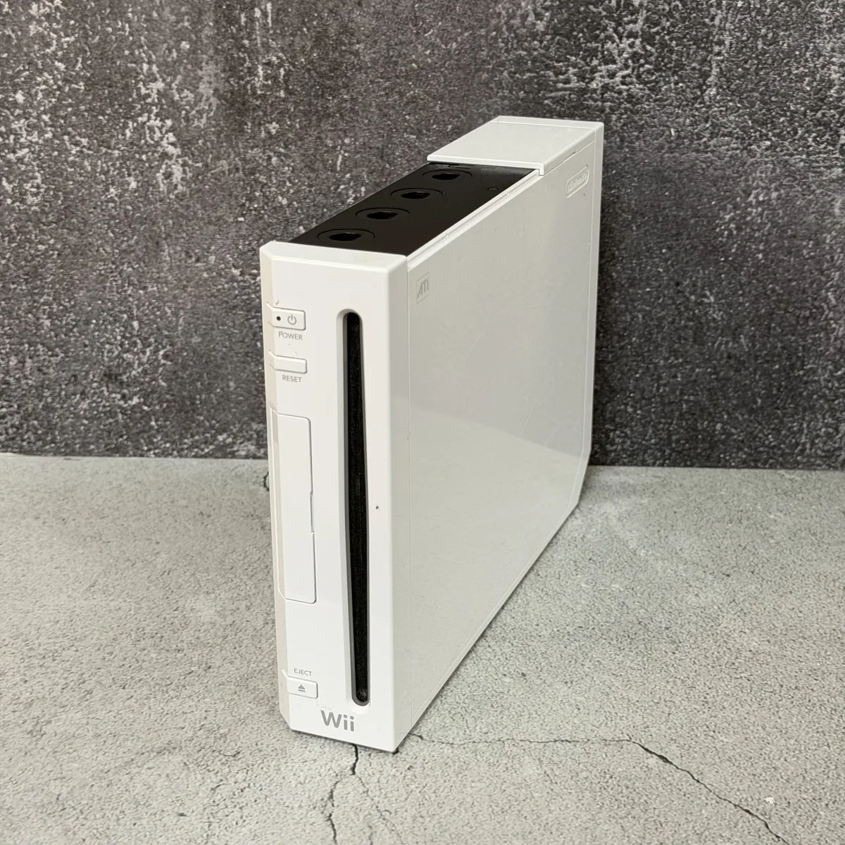 Nintendo Wii Console (White, RVL-001) - Nintendo Wii - Hardware Only - NOSTOS Duluth GA