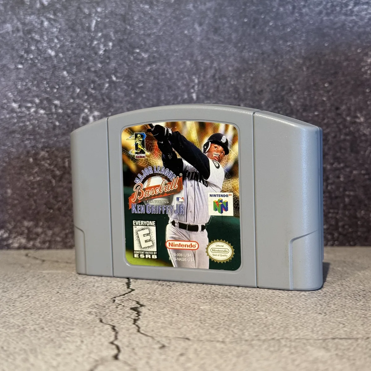 Major League Baseball Featuring Ken Griffey Jr. — Loose — NOSTOS Duluth GA