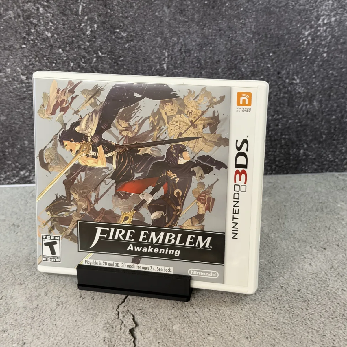 Fire Emblem Awakening - Nintendo 3DS - CIB (Complete In Box) - NOSTOS Duluth GA