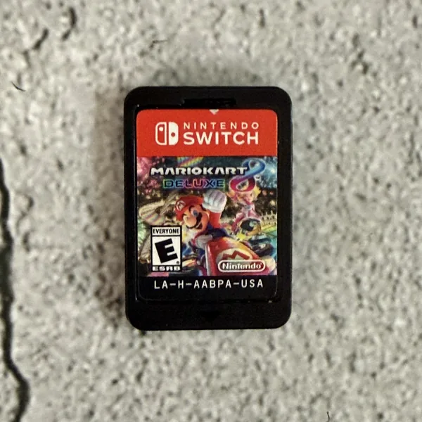 Mario Kart 8 Deluxe - Nintendo Switch - Loose - NOSTOS Duluth GA