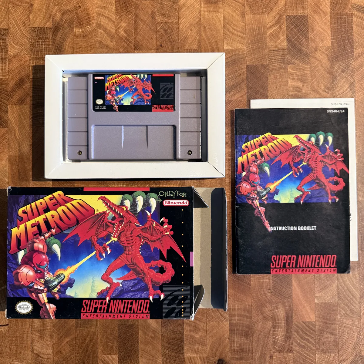 Super Metroid - Super Nintendo Entertainment System (SNES) - CIB (Complete In Box) - NOSTOS Duluth GA - view 2